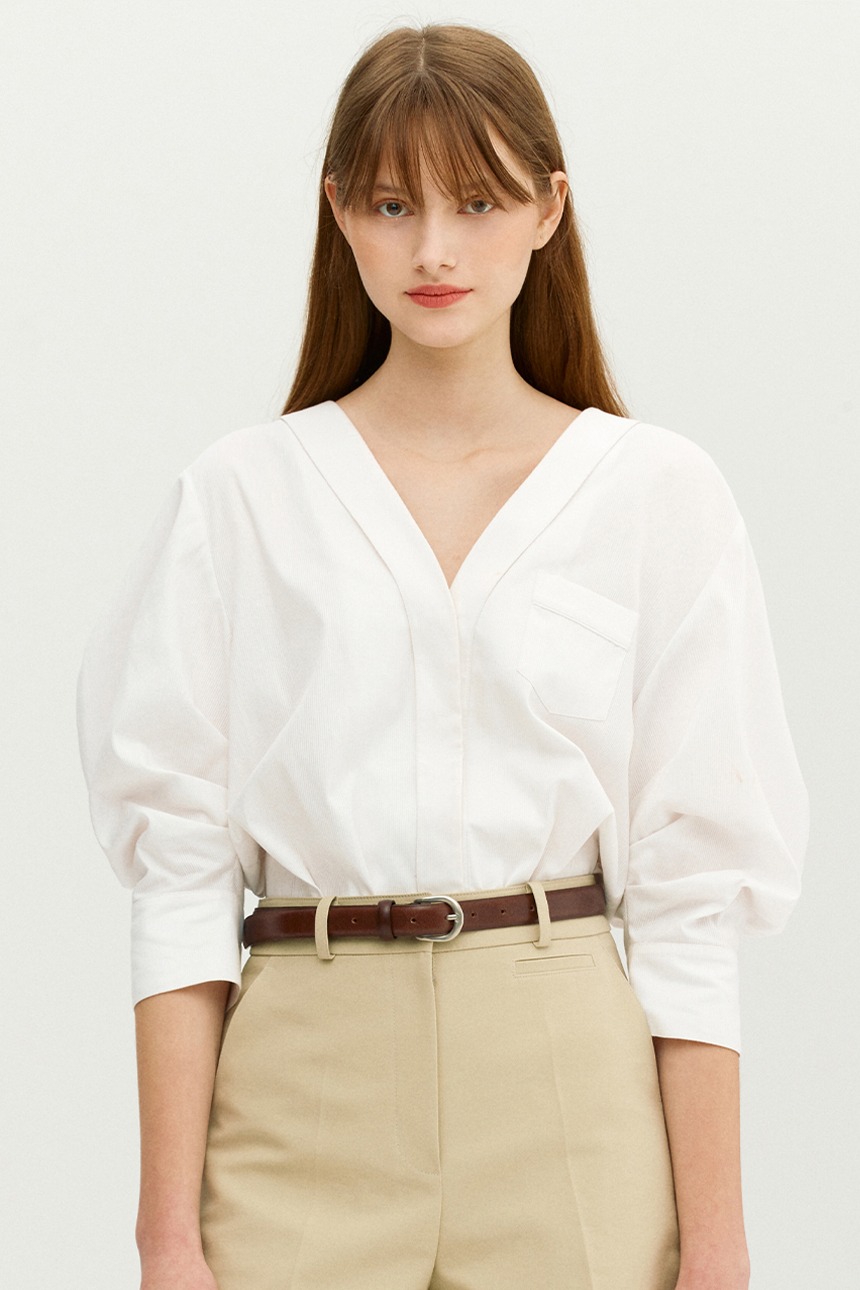 BORGHESE V-neck voluminous sleeve blouse (Ivory)